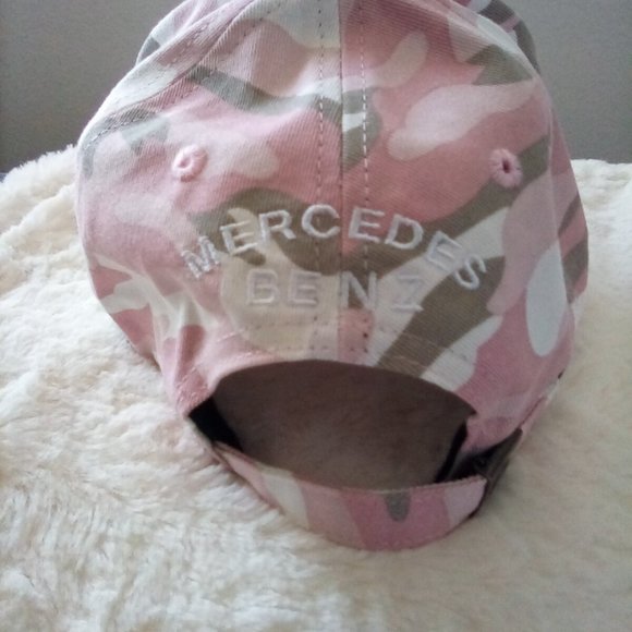 Weekend Special*** Mercedes-Benz Branded Sports Hat*** - Picture 5 of 8